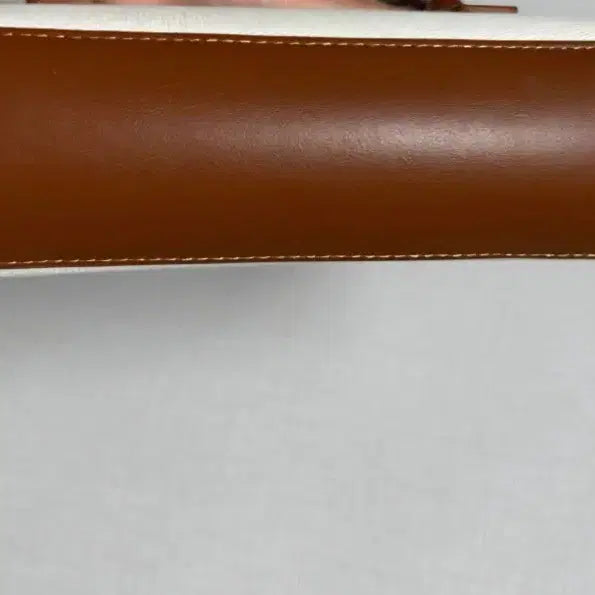 [BUNJANG] 8 Seconds Ivory Canvas Shoulder Bag / 에잇세컨즈 아이보리 캔버스 숄더백
