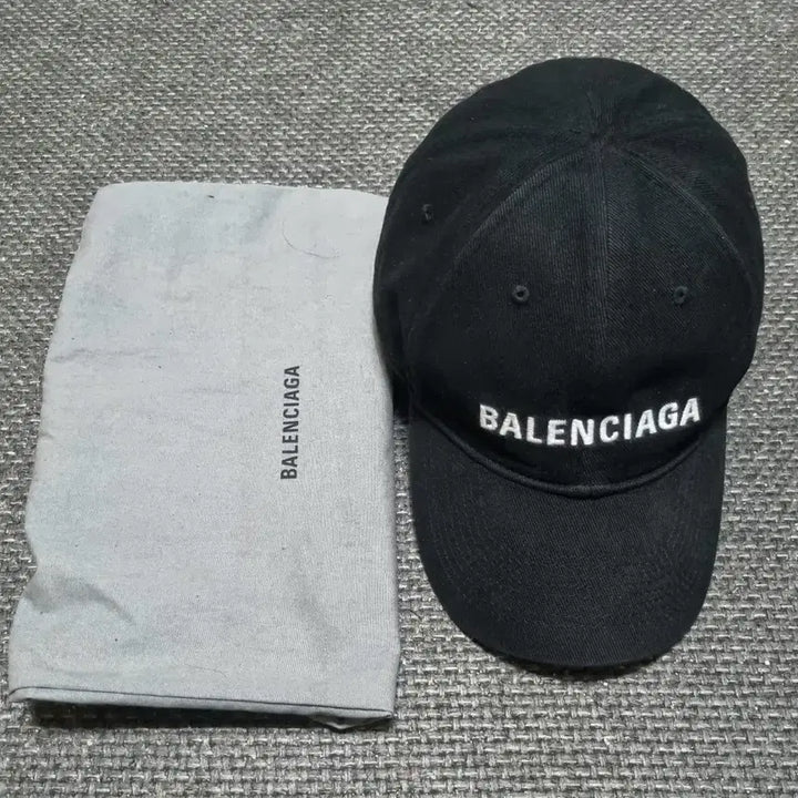 [SOLD OUT] (24ss)발렌시아가 모자 볼캡 59L