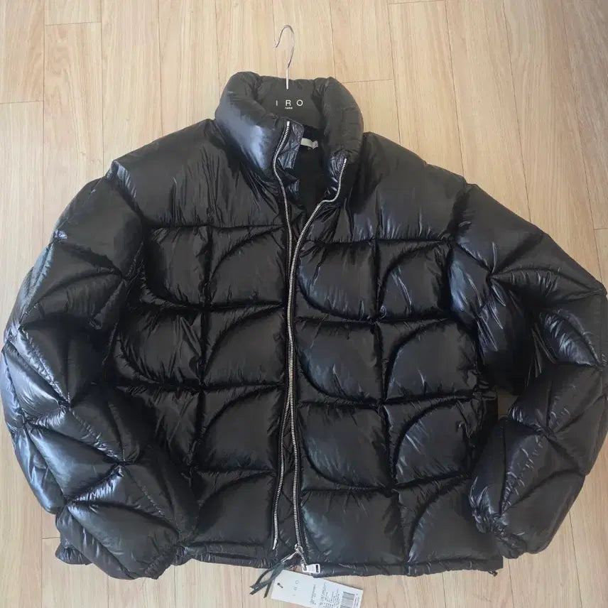 [BUNJANG] Iro Vendome Padded Jacket - Black / 이로맨 iro 이로 벤돔 패딩 블랙 새제품 판매