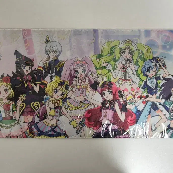 [BUNJANG] PriPara V-Square Diorama Deskmat Acrylic Stand Heidi Fuwari Photocard / 프리파라 브이스퀘어 디오라마 데스크매트 아크릴스탠드 하이디후와리 포토카드