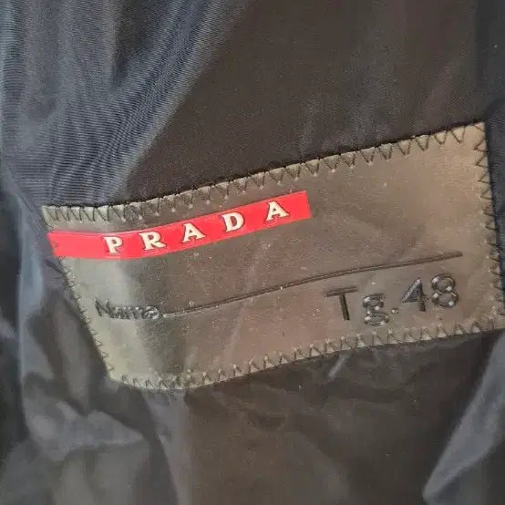 [BUNJANG] Prada Men's Padded Jacket / 프라다 남성 자켓 패딩