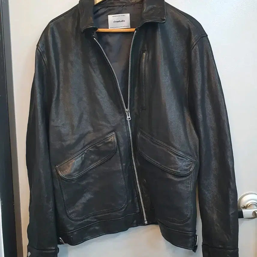 [BUNJANG] Vivastudio Leather Jacket (Black) - M / vivastudio 비바스튜디오 블랙 가죽 자켓M