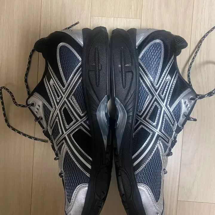 [BUNJANG] Asics Gel-Nimbus 10.1 Black Pure Silver Limited Edition Sneakers / [285] 아식스 젤님버스 10.1 블랙 퓨어 실버-한국한정