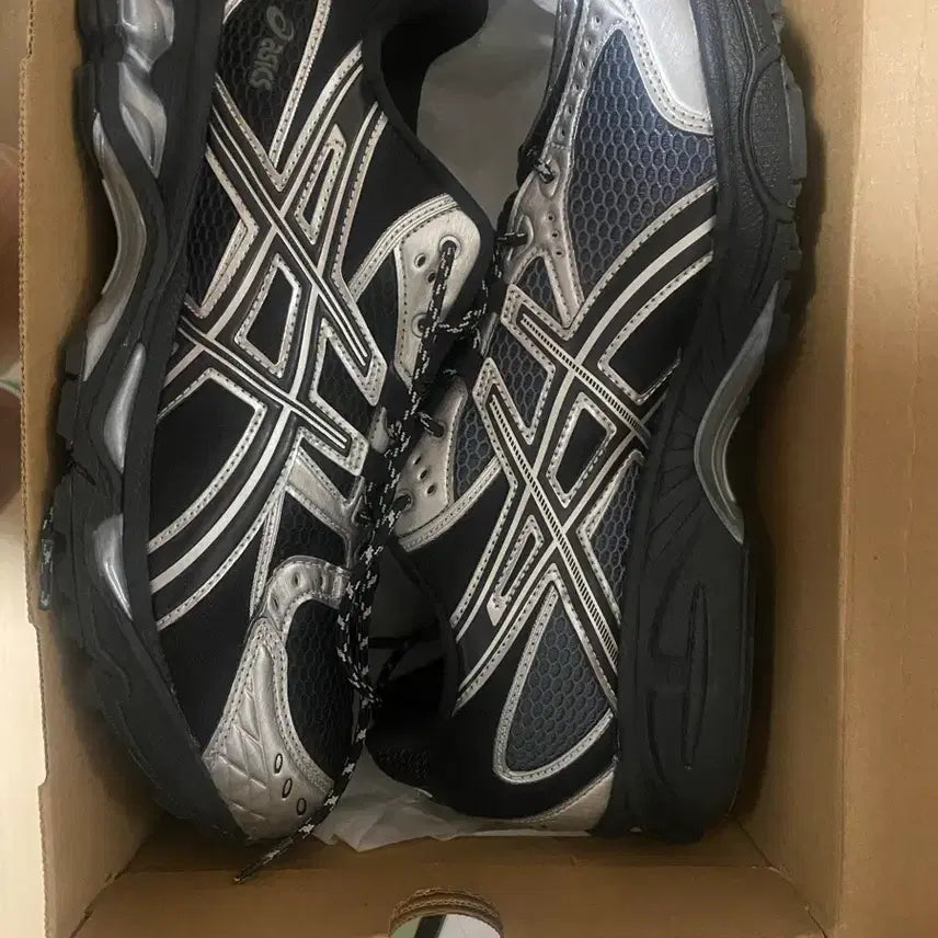 [BUNJANG] Asics Gel-Nimbus 10.1 Black Pure Silver Limited Edition Sneakers / [285] 아식스 젤님버스 10.1 블랙 퓨어 실버-한국한정
