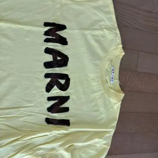 [BUNJANG] Marni Logo Short Sleeve T-Shirt Yellow / 마르니 반팔