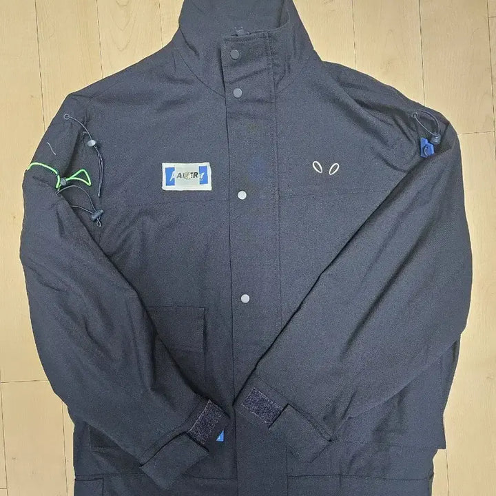 [BUNJANG] Ader Error Rivet Label Jumper / 아더에러 Rivet label jumper