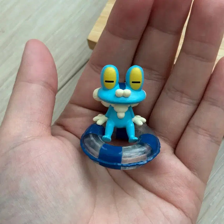 [BUNJANG] Pokemon Water Play Gacha Figures Set (2 Types) / 포켓몬스터 물놀이 가챠 피규어 2종 세트
