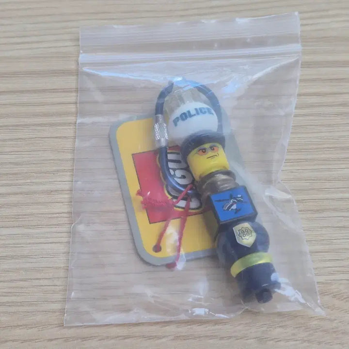[BUNJANG] LEGO 3817 Police Keychain / 레고 3817 Police 키체인