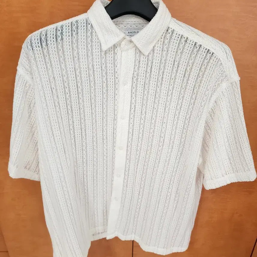 [BUNJANG] 아노블리어 크로셰 하프 셔츠 아이보리 새상품 팝니다 / 아노블리어 크로셰 하프 셔츠 아이보리 새상품 팝니다