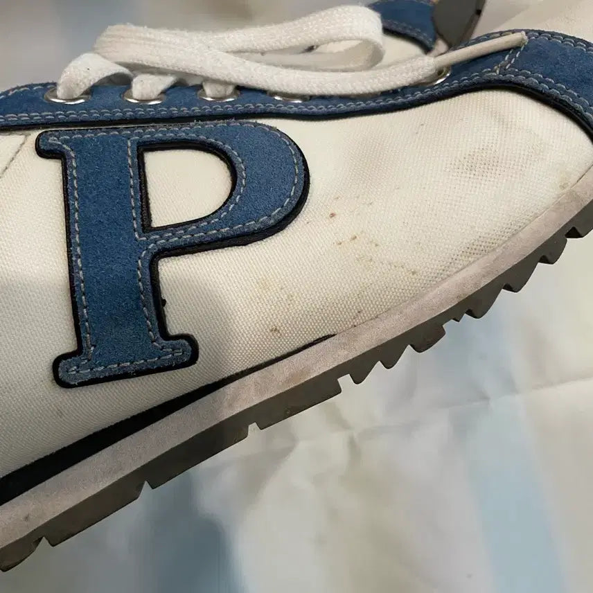 [BUNJANG] Prada Sneakers White/Blue / 프라다 스니커즈 화이트/블루