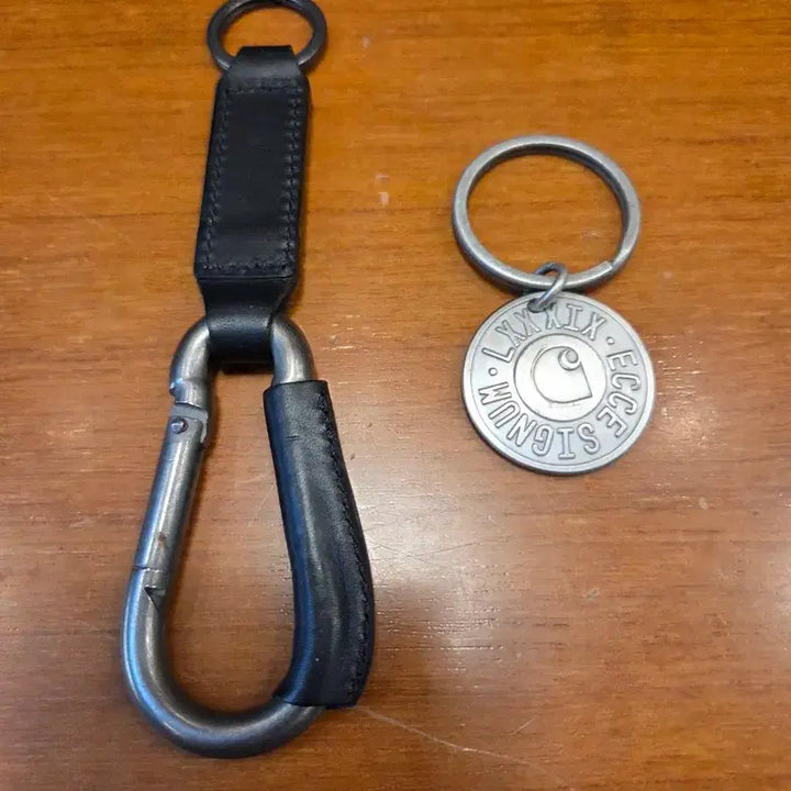 [BUNJANG] Carhartt WIP Keychains (2-Piece Set) / 칼하트 wip 키링 2개