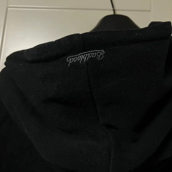 [BUNJANG] BAD BLOOD Hoodie Mint Condition / 배드블러드 후드집업 새상품 컨디션