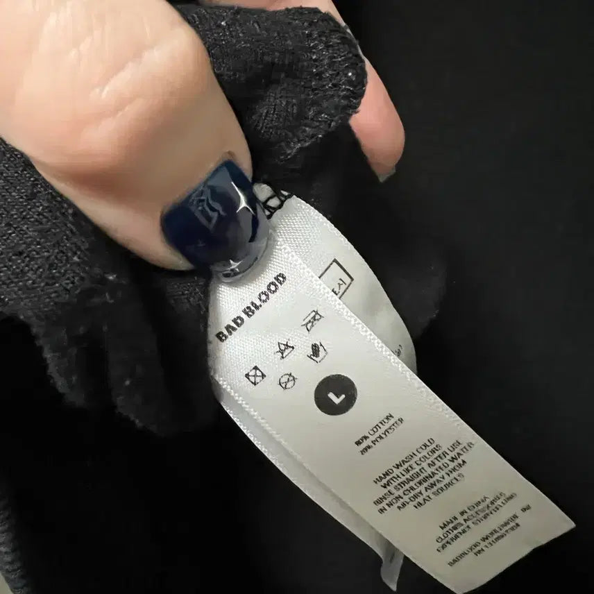 [BUNJANG] BAD BLOOD Hoodie Mint Condition / 배드블러드 후드집업 새상품 컨디션