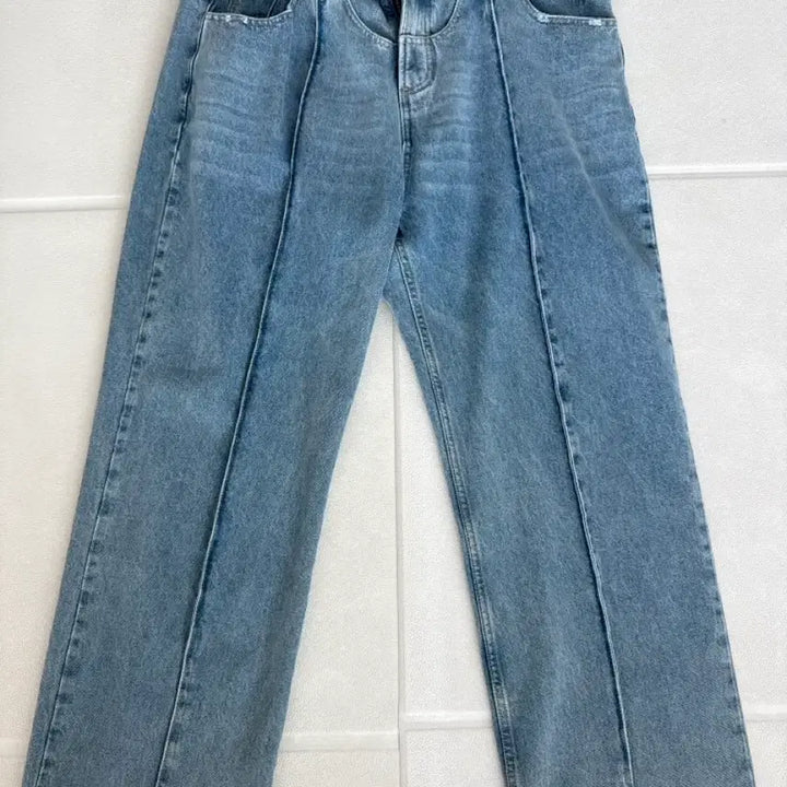 [BUNJANG] Blumarble Light Wash Denim Jeans / 블루마블 연청바지