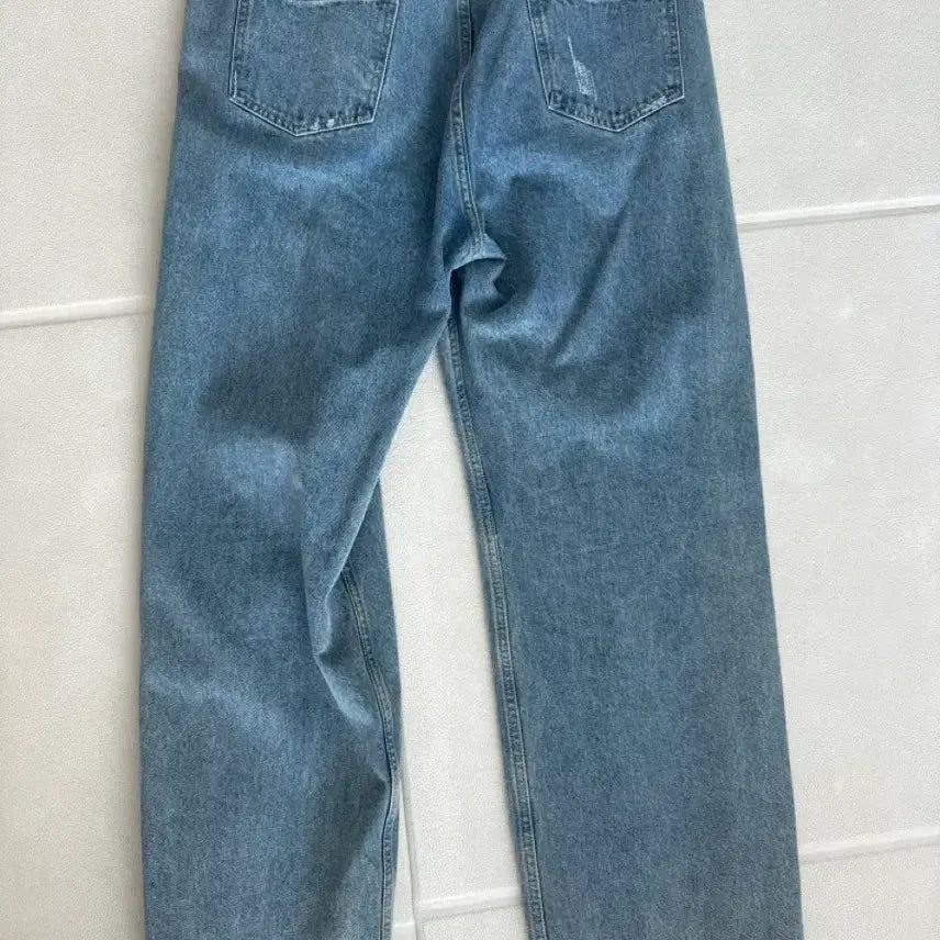 [BUNJANG] Blumarble Light Wash Denim Jeans / 블루마블 연청바지