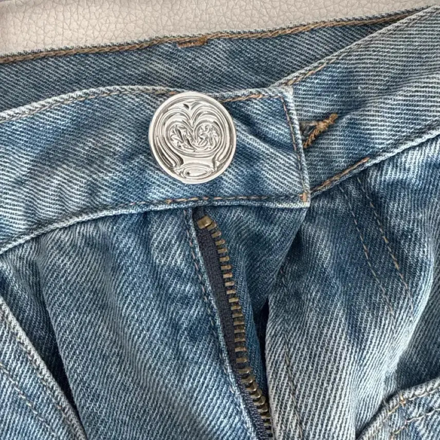 [BUNJANG] Blumarble Light Wash Denim Jeans / 블루마블 연청바지