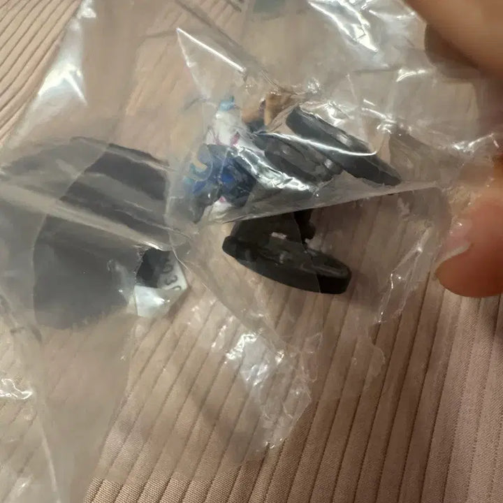 [BUNJANG] JoJo's Bizarre Adventure Johnny Joestar Figure / 반프레스토죠죠/조니죠스타피규어