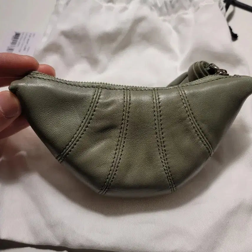 [SOLD OUT] 르메르 크루아상 코인 펄스