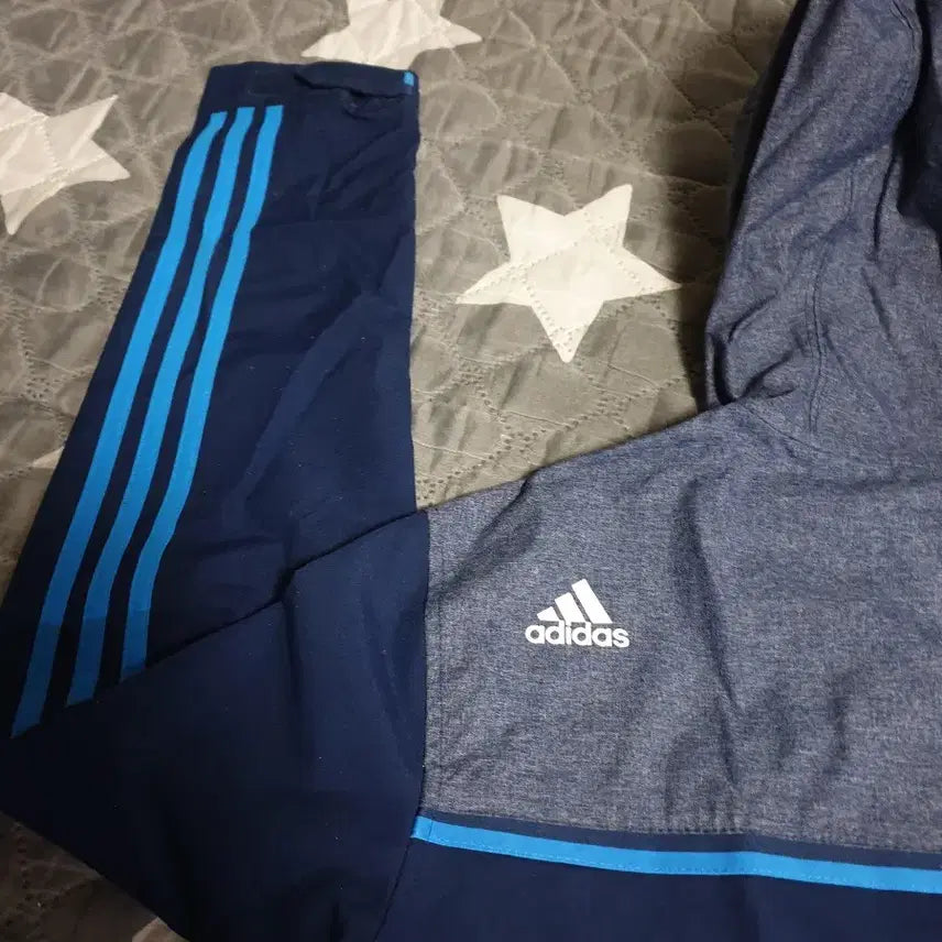 [BUNJANG] Adidas Real Madrid EU Champions All Weather Windbreaker Jacket (L) / 아디다스 레알마드리드 EU챔스 올 웨더 바람막이 자켓 (L)