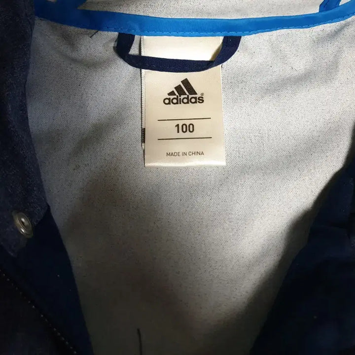 [BUNJANG] Adidas Real Madrid EU Champions All Weather Windbreaker Jacket (L) / 아디다스 레알마드리드 EU챔스 올 웨더 바람막이 자켓 (L)