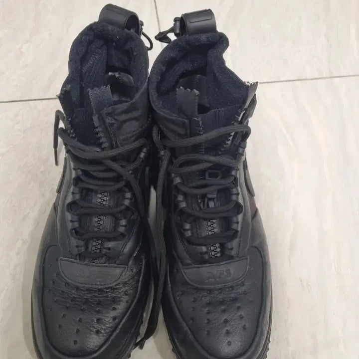 [BUNJANG] Nike Air Force 1 High Winter Gore-Tex Triple Black 270 / 나이키 에어포스1 하이 윈터 고어텍스 트리플블랙 270