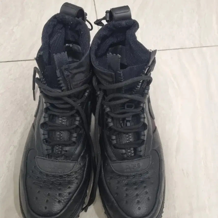 [BUNJANG] Nike Air Force 1 High Winter Gore-Tex Triple Black 270 / 나이키 에어포스1 하이 윈터 고어텍스 트리플블랙 270