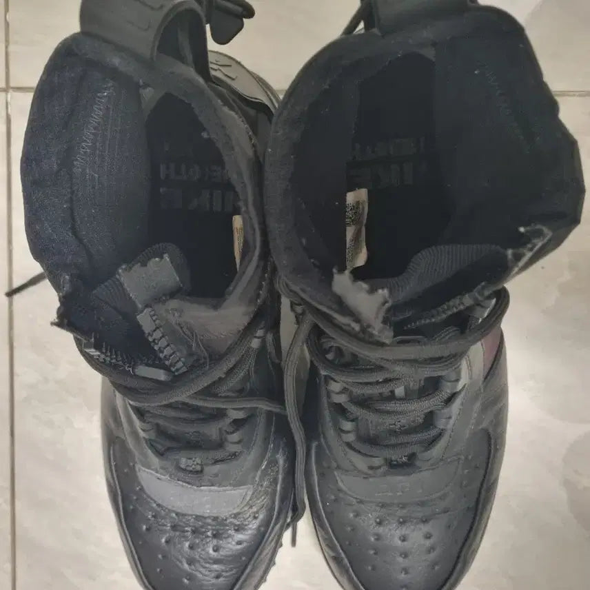 [BUNJANG] Nike Air Force 1 High Winter Gore-Tex Triple Black 270 / 나이키 에어포스1 하이 윈터 고어텍스 트리플블랙 270