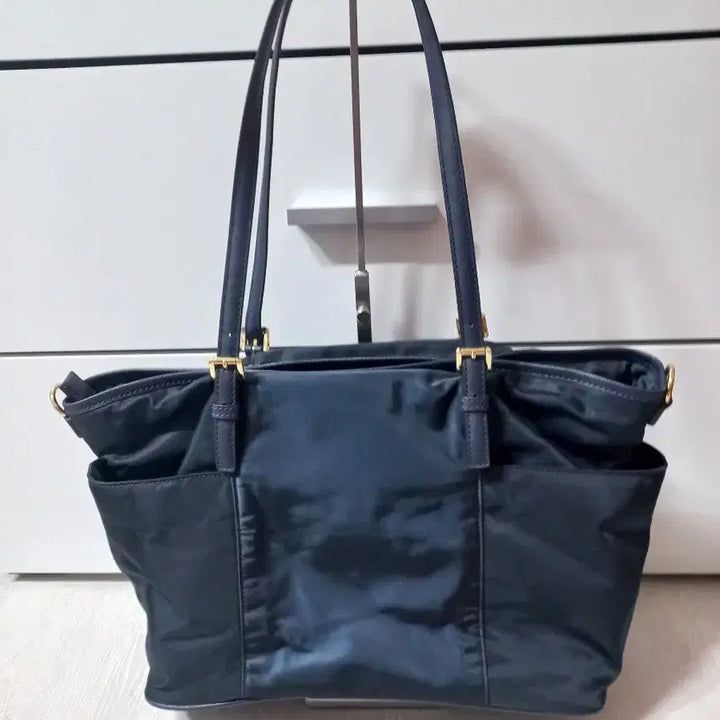 [BUNJANG] Michael Kors Fabric Shoulder Bag (Navy) / 마이클코어스 정품. 패브릭 숄더백. 네이비