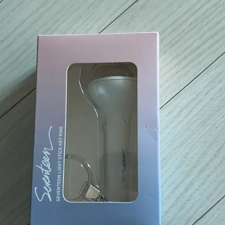 [BUNJANG] SEVENTEEN Mini Carat Bong Keyring / 미니캐럿봉(구럿봉)