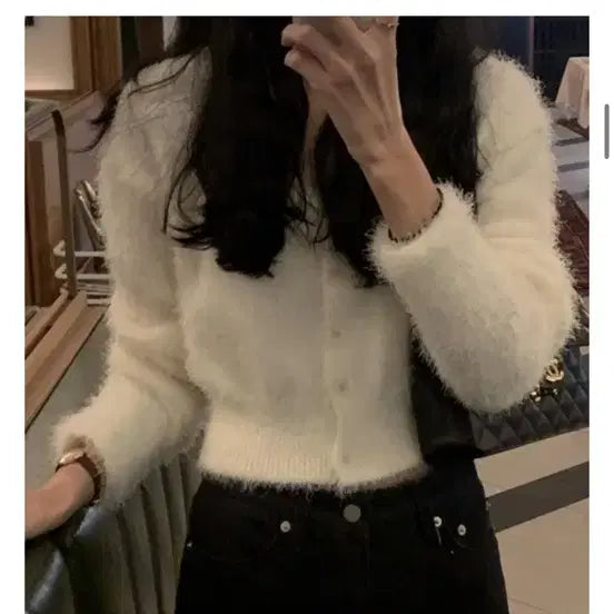 [SOLD OUT] 베르가못 부클 퍼 가디건