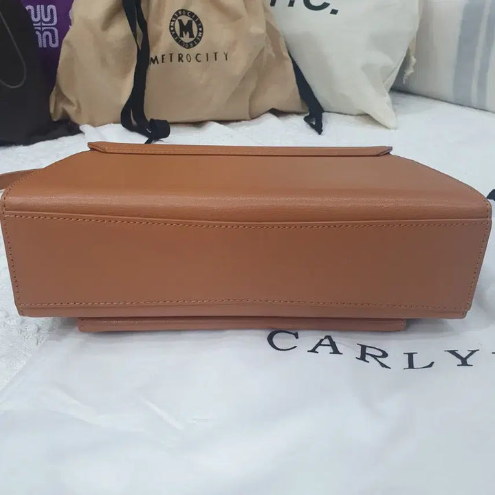 [BUNJANG] CARLYN Handbag - Mint Condition / 칼린 가방 여성용 상태좋음 3회미만착용