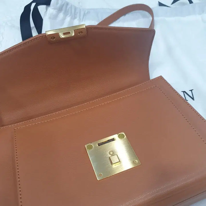 [BUNJANG] CARLYN Handbag - Mint Condition / 칼린 가방 여성용 상태좋음 3회미만착용