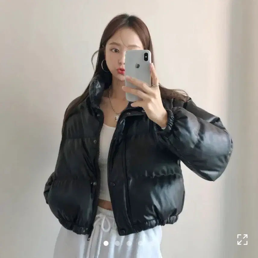 [BUNJANG] Black Leather Crop Padded Jumper / 블랙 레더 크롭 패딩 점퍼