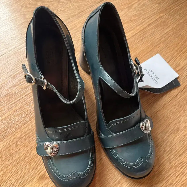 [BUNJANG] Suecomma Bonnie Round Heel Mary Jane Pumps / 245 슈콤마보니 라운드 힐 메리 제인 펌프스
