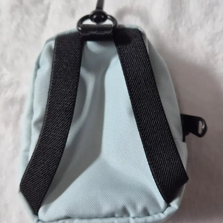 [BUNJANG] Fila Airpods Case &amp; Capybara Pouch Keyring / 휠라 에어팟 가방&amp;카피바라 파우치 키링