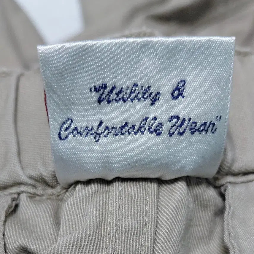 [BUNJANG] GERRY Seattle Outdoor Climbing Shorts (Beige) / [L] GERRY(게리) 시애틀 아웃도어 클라이밍 반바지 (베이지)
