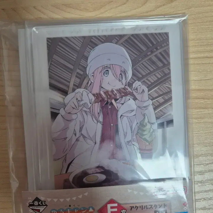 [BUNJANG] Yuru Camp Acrylic Stand / 유루캠 제일복권 아크릴