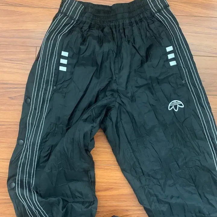 [BUNJANG] Adidas x Alexander Wang Crinkled Jogger Pants / 알렉산더왕 아디다스 쭈글이 2XS