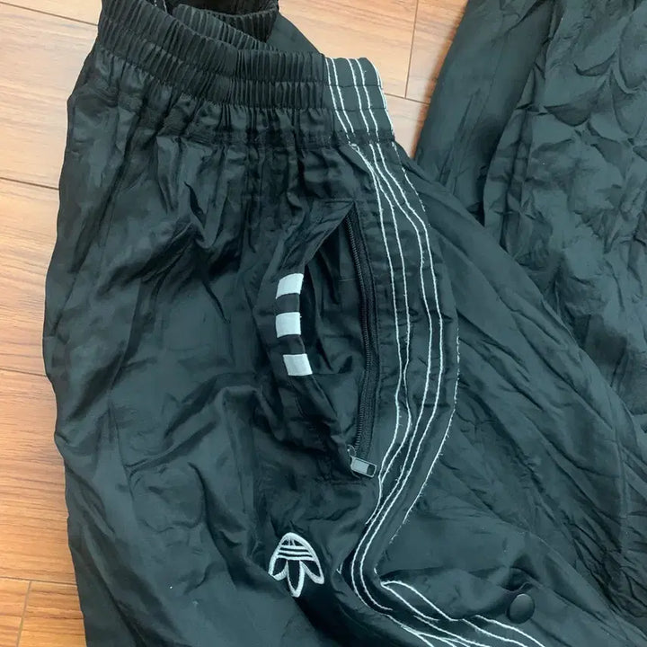 [BUNJANG] Adidas x Alexander Wang Crinkled Jogger Pants / 알렉산더왕 아디다스 쭈글이 2XS