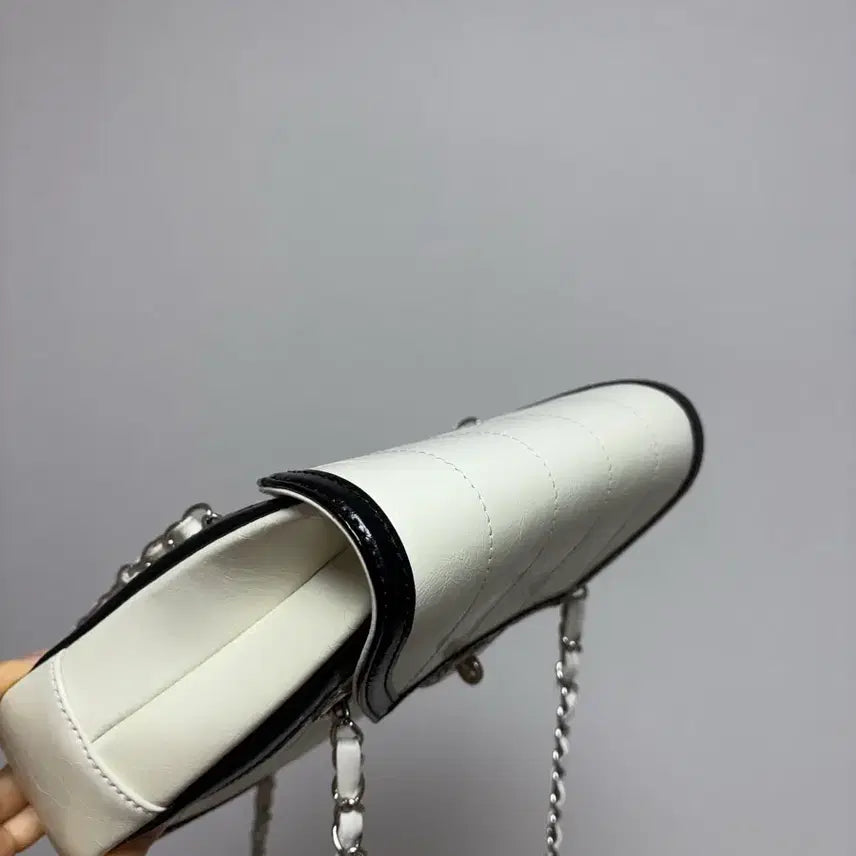 [BUNJANG] AULOW Cardinal Red Chain Shoulder Bag / 카디널 레드 아울로백 체인 숄더백 믹스 글로스
