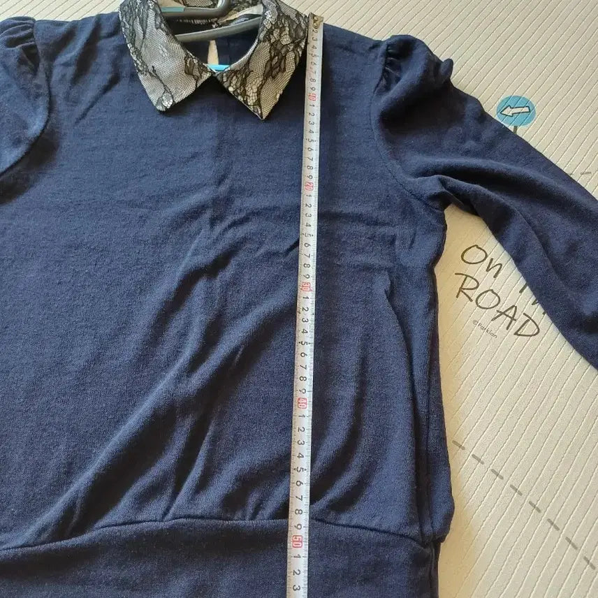 [BUNJANG] Navy Lace Collar Knit T-Shirt / 네이비 티셔츠