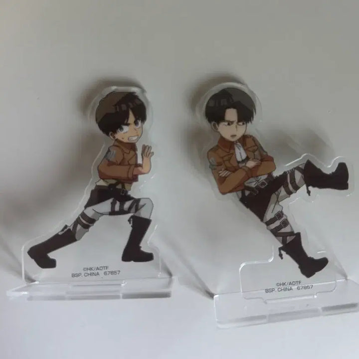 [BUNJANG] Attack on Titan Levi Eren Acrylic Stand Bundle Set / 진격의거인 리바이 에렌 제일복권 쿠지 아크릴 스탠드 일괄