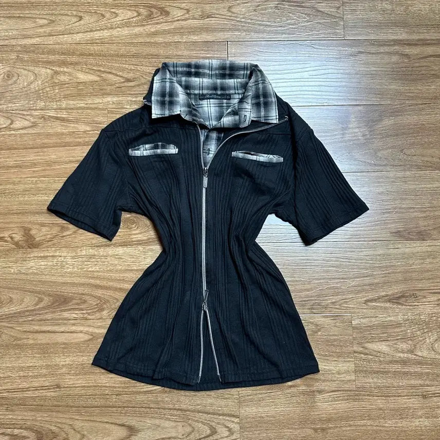 [BUNJANG] Vintage Layered Black Zip-Up T-Shirt / 빈티지 레이어드 블랙 티셔츠 집업 오네갸루 로걀 공겜여주 그런지 고딕