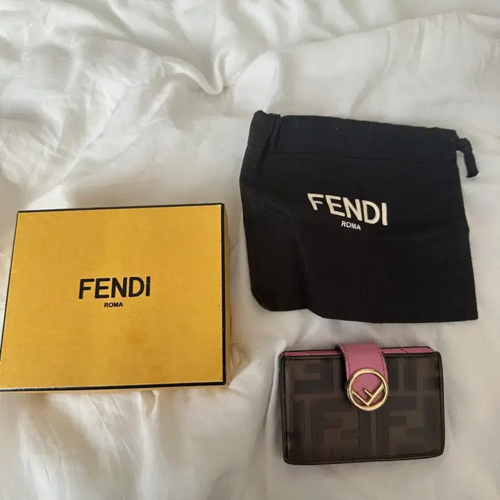 [BUNJANG] Fendi Accordion Card Wallet - Pink / 펜디 아코디언 카드지갑 핑크
