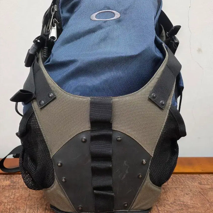 [BUNJANG] Oakley Icon Backpack 1.0 / 오클리 아이콘 백팩 1.0