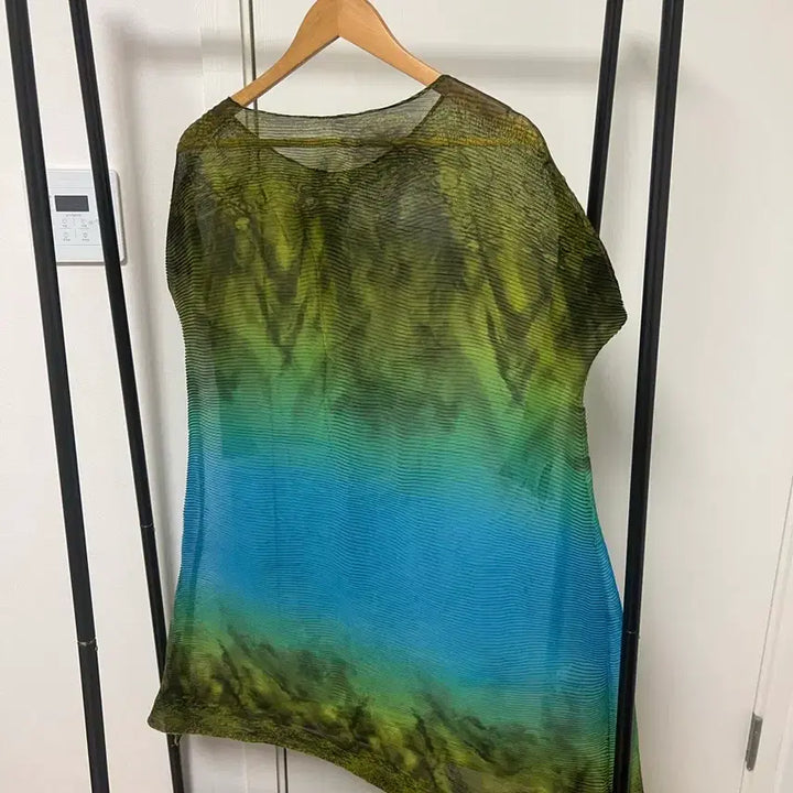 [BUNJANG] Blue/Green Pleated Long Sleeve T-Shirt / 블루/그린 플리츠 긴팔 티셔츠 899