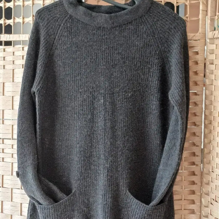 [BUNJANG] Leshope Charcoal Knit Long T-Shirt / 챠콜색 니트 롱 티셔츠,,포켓형