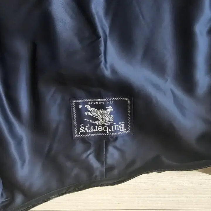 [BUNJANG] Vintage Burberry Trench Coat Khaki / 빈티지 버버리 트렌치코트 카키