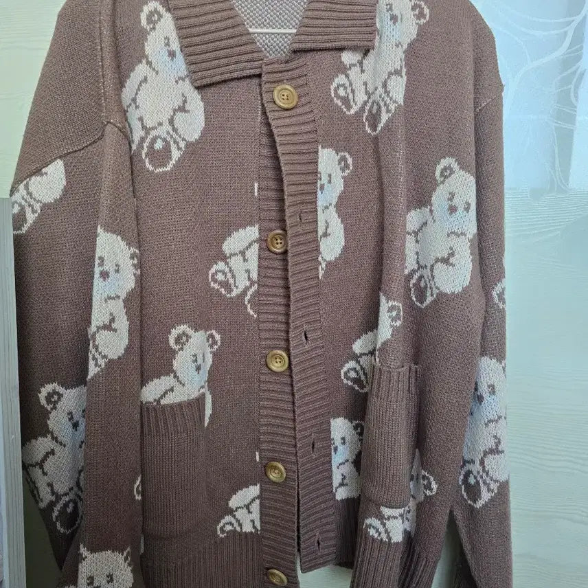 [BUNJANG] Main Booth Teddy Bear Cardigan / 메인부스 테디베어 가디건 곰돌이 가디건