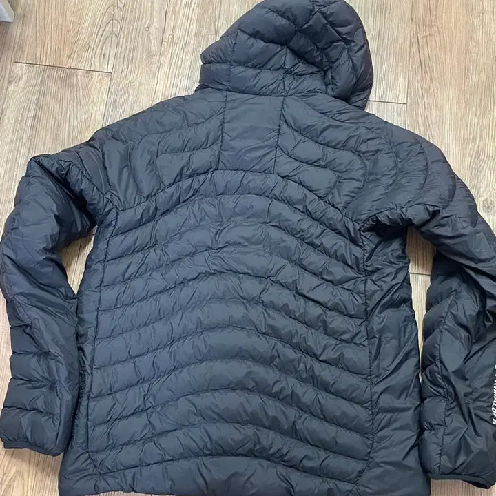 [BUNJANG] Nike Lava Lightweight Padded Jacket / 나이키 라바 경량패딩